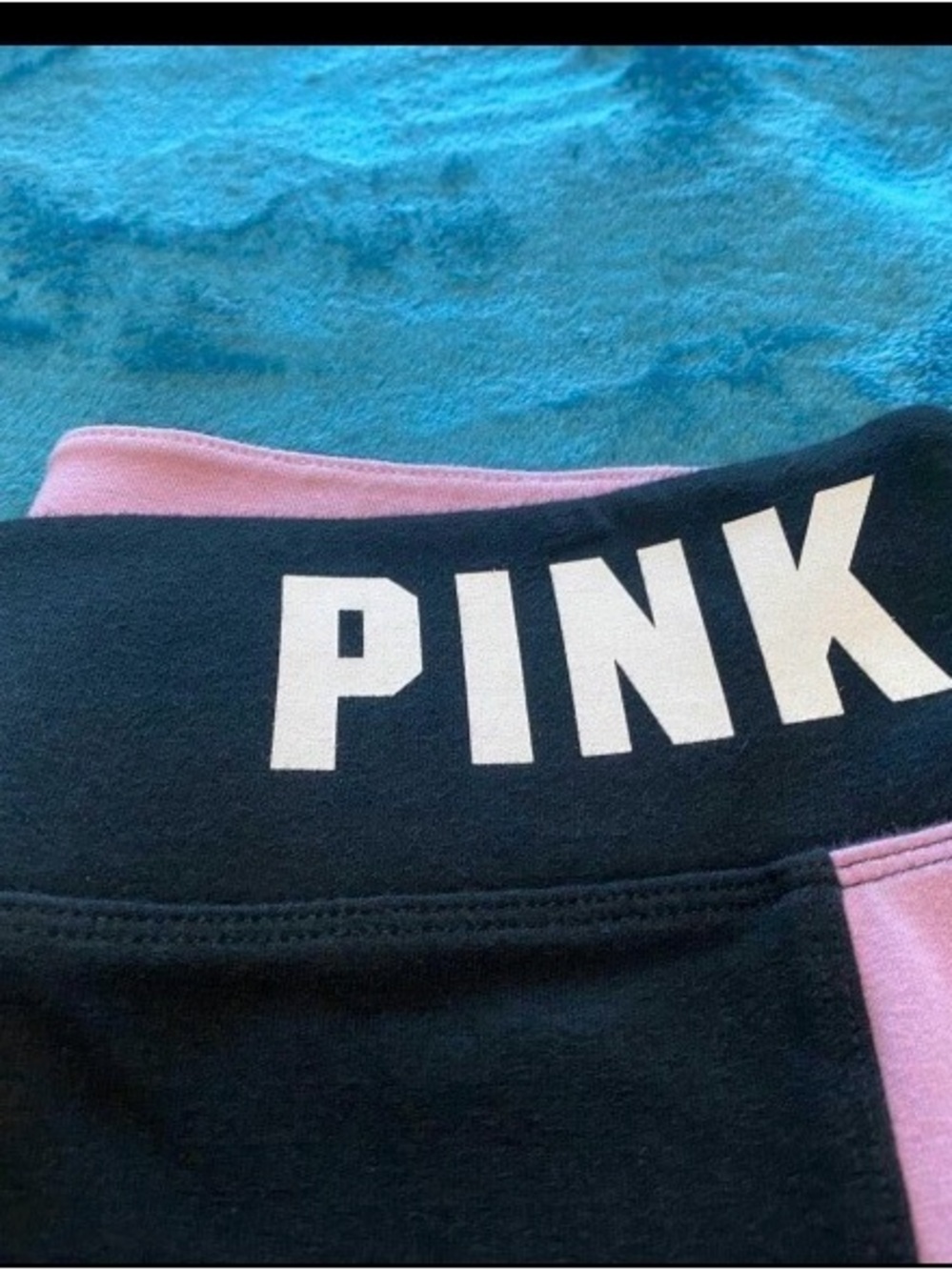 PINK Victoria's Secret Black and Pink Colorblock Leggings